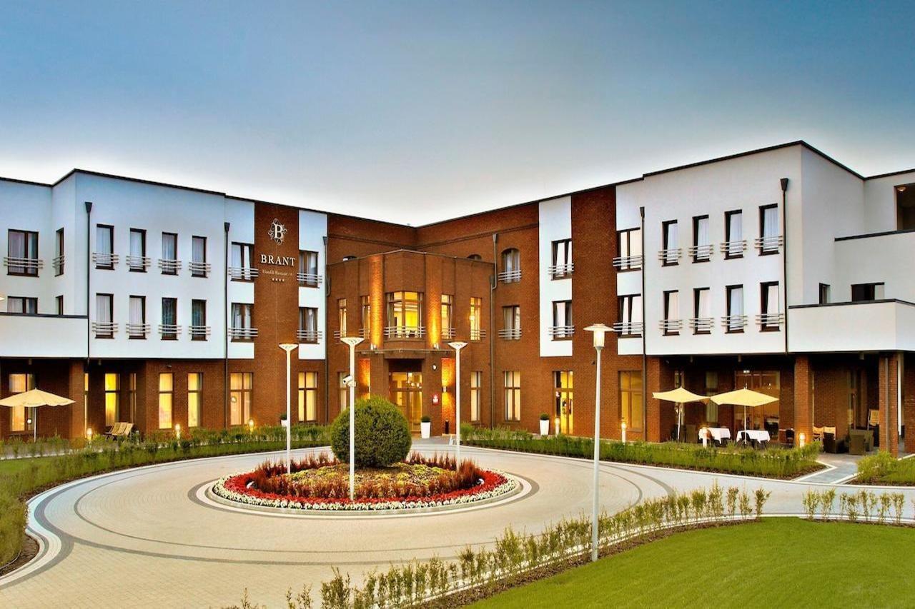 Mercure Wiazowna Brant Экстерьер фото