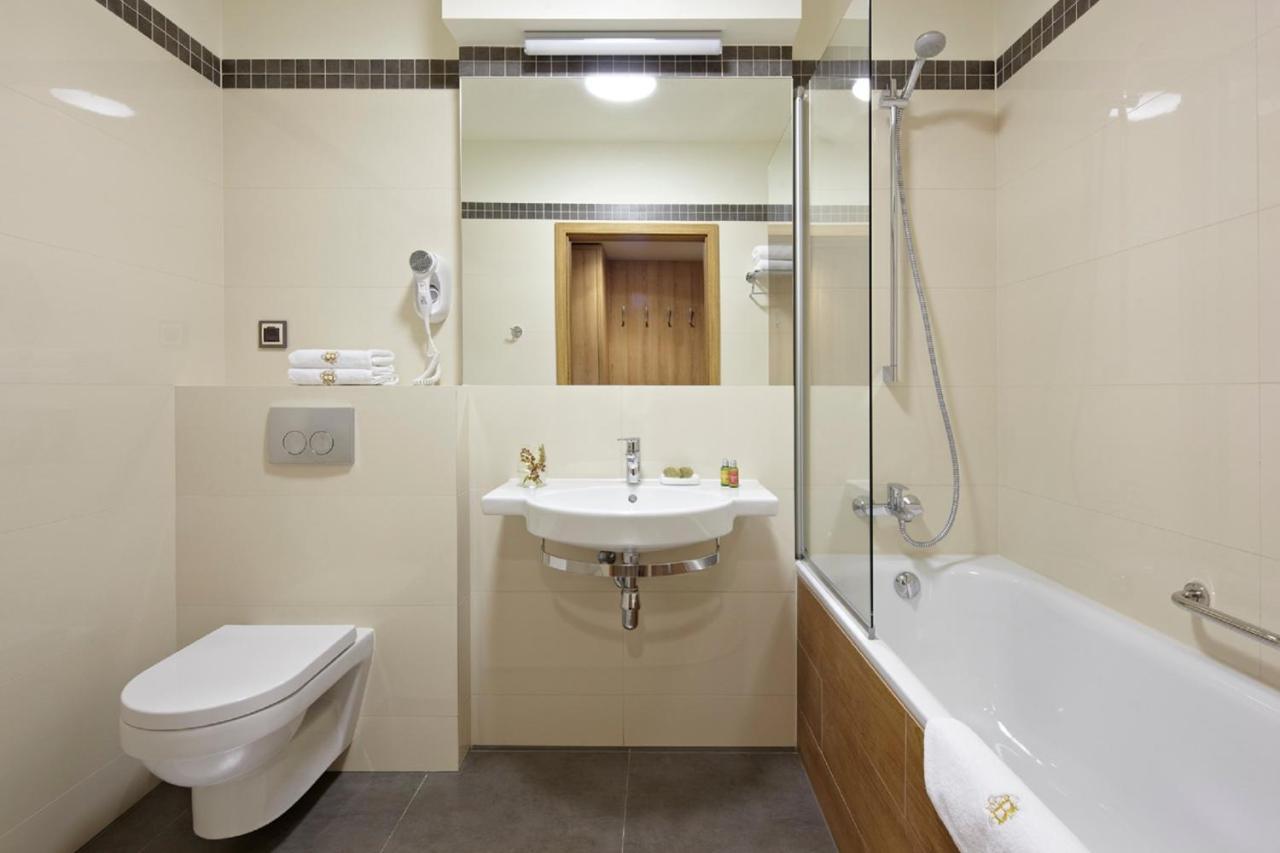 Mercure Wiazowna Brant Экстерьер фото