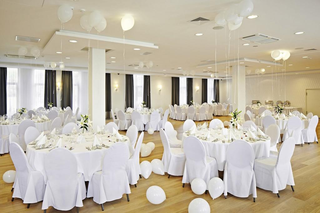 Mercure Wiazowna Brant Экстерьер фото
